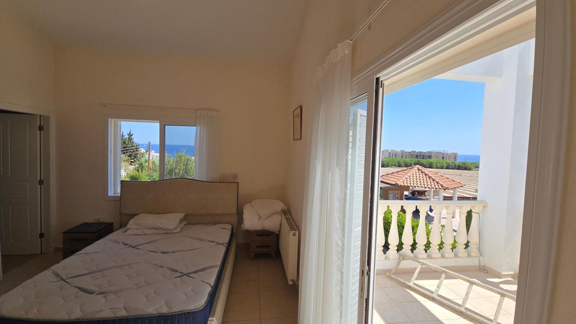 Villa Dafni Paralimni Exteriör bild